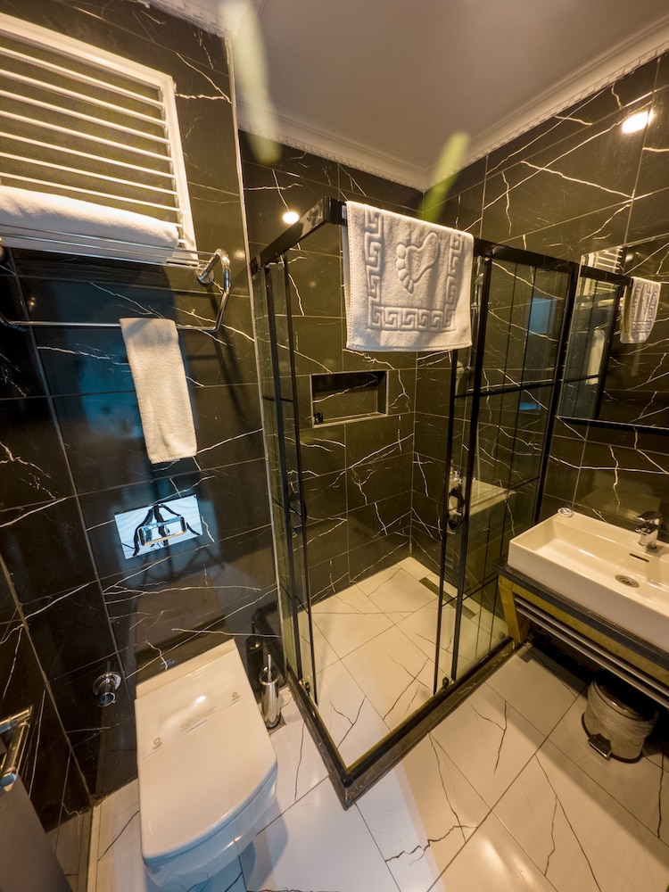 Express Plus Hotel 30/30