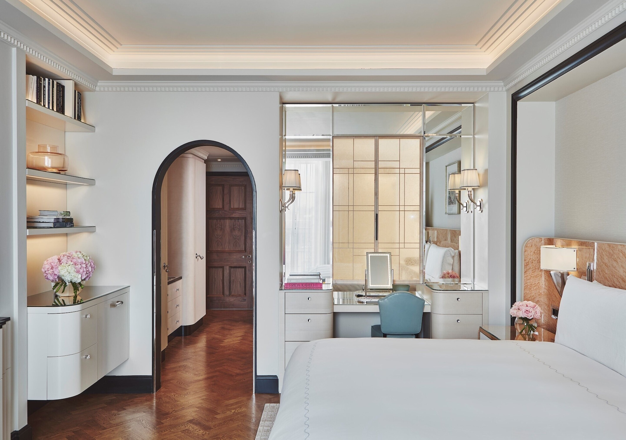CLARIDGE