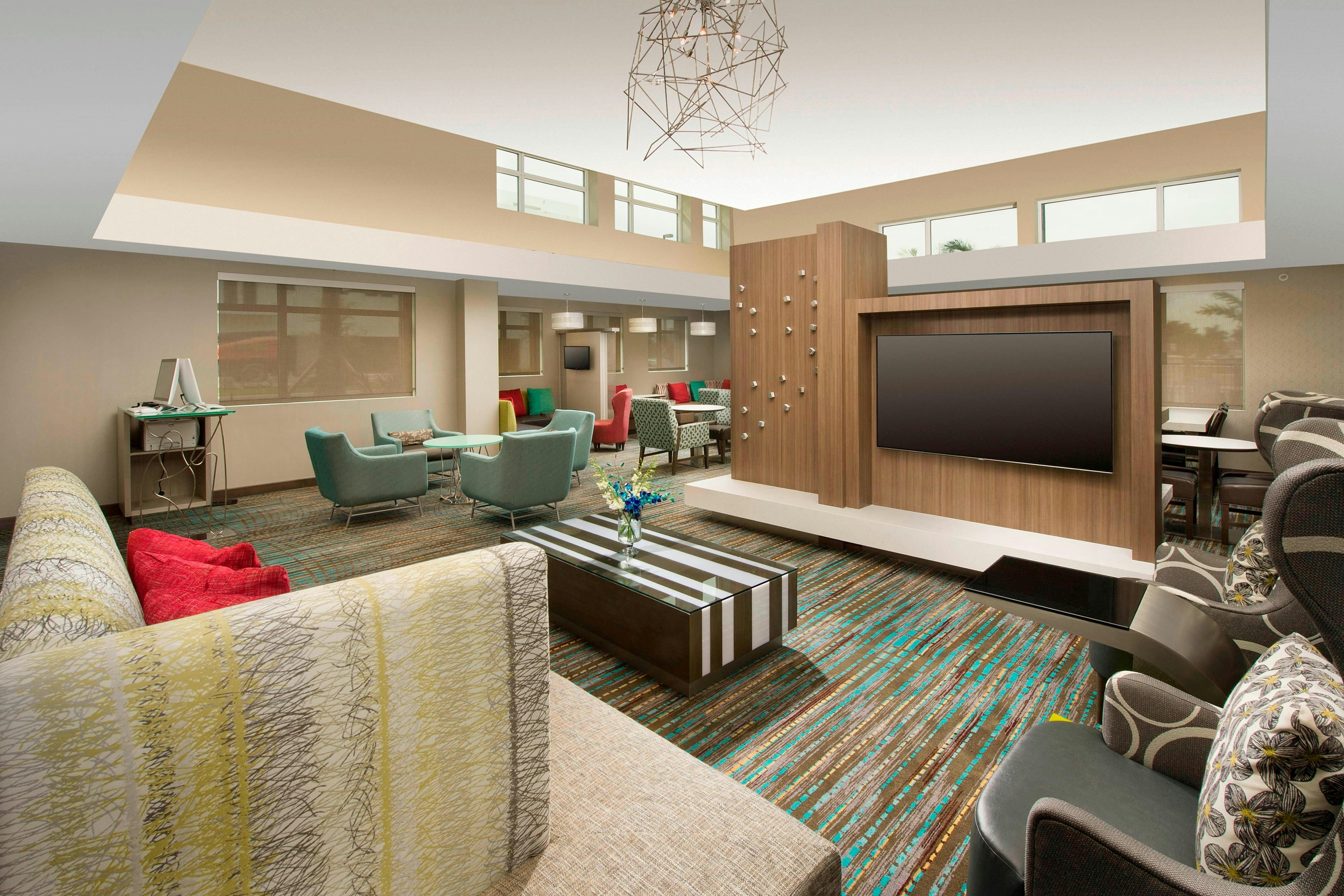 RESIDENCE INN MIAMI AIRPORT WEST / DORAL 10/18