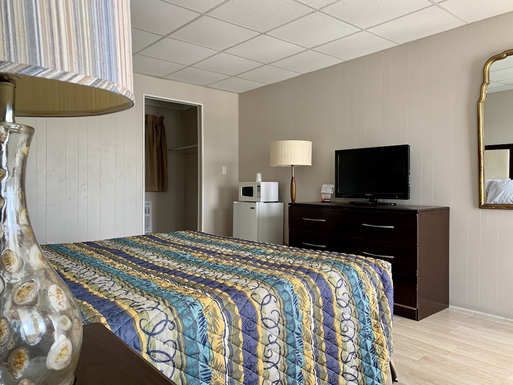 Cabana Motel 20/34
