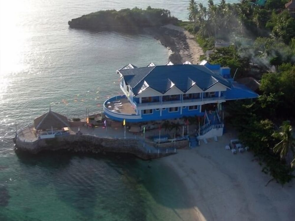 BLUE CORALS BEACH RESORT 63/66