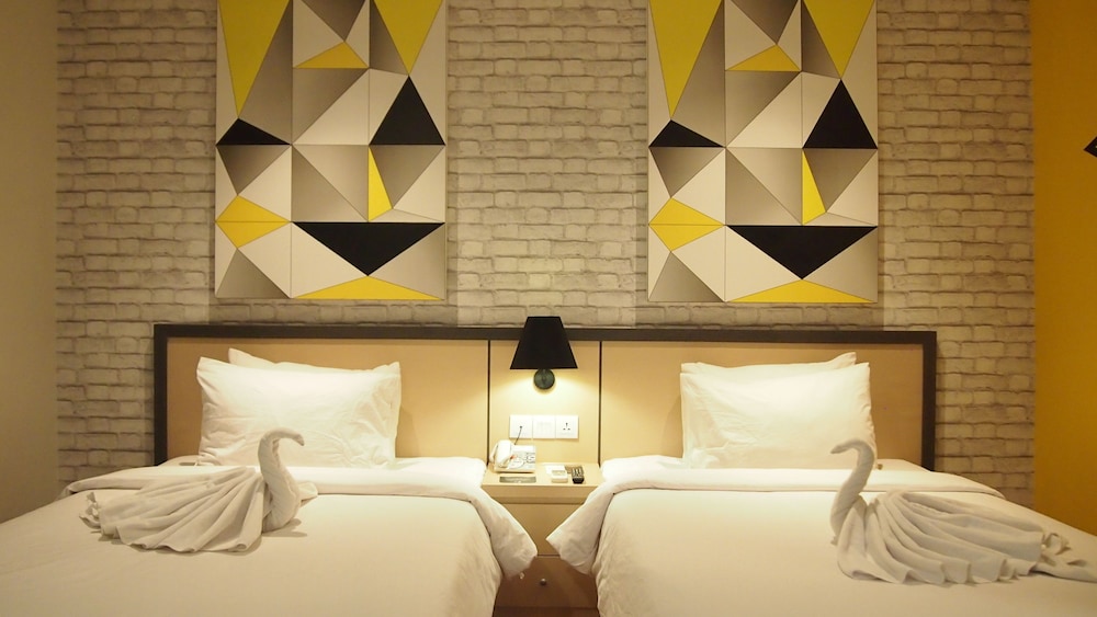 Nite and Day Laguna Bintan Tanjungpinang 14/37