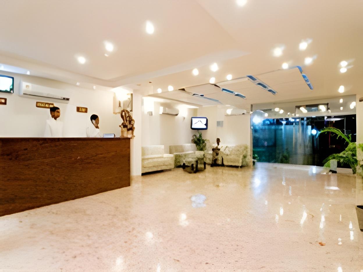 Hotel Deviram Palace 7/25