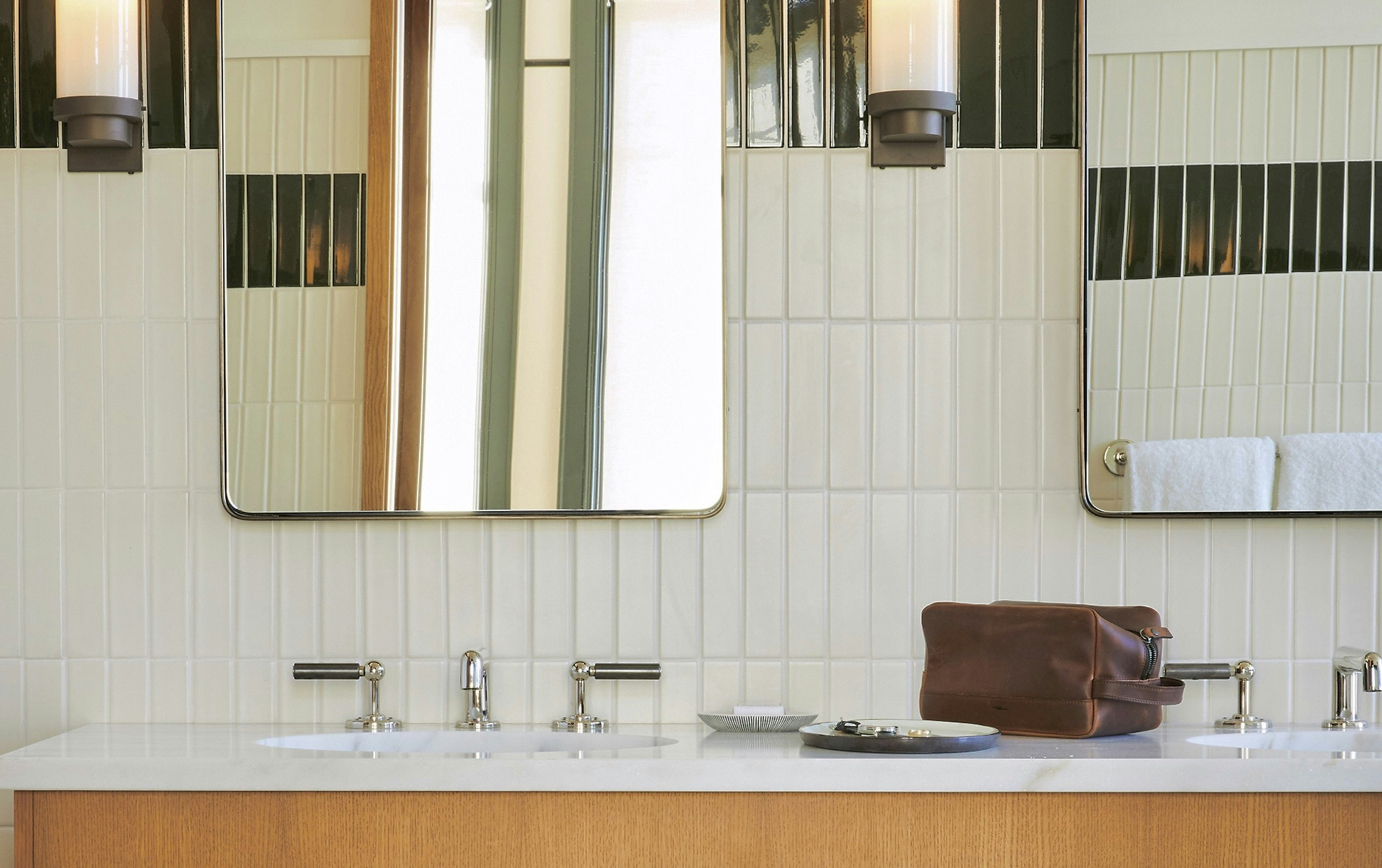 Shinola Hotel 49/50