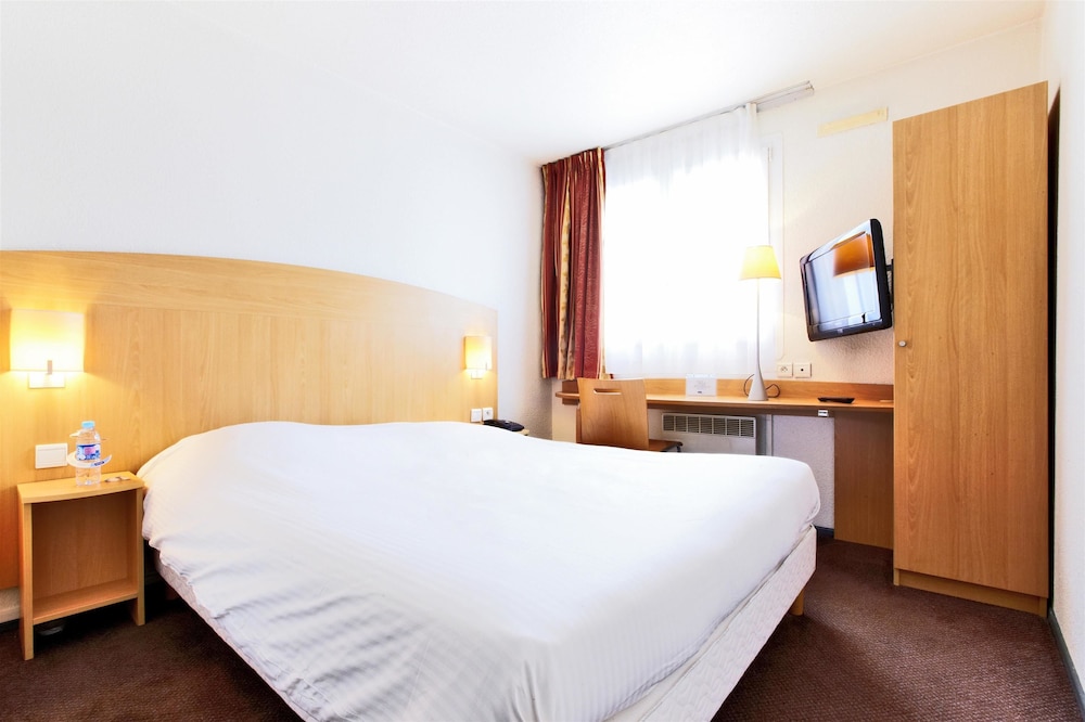 Kyriad Mulhouse Nord - Illzach 14/50