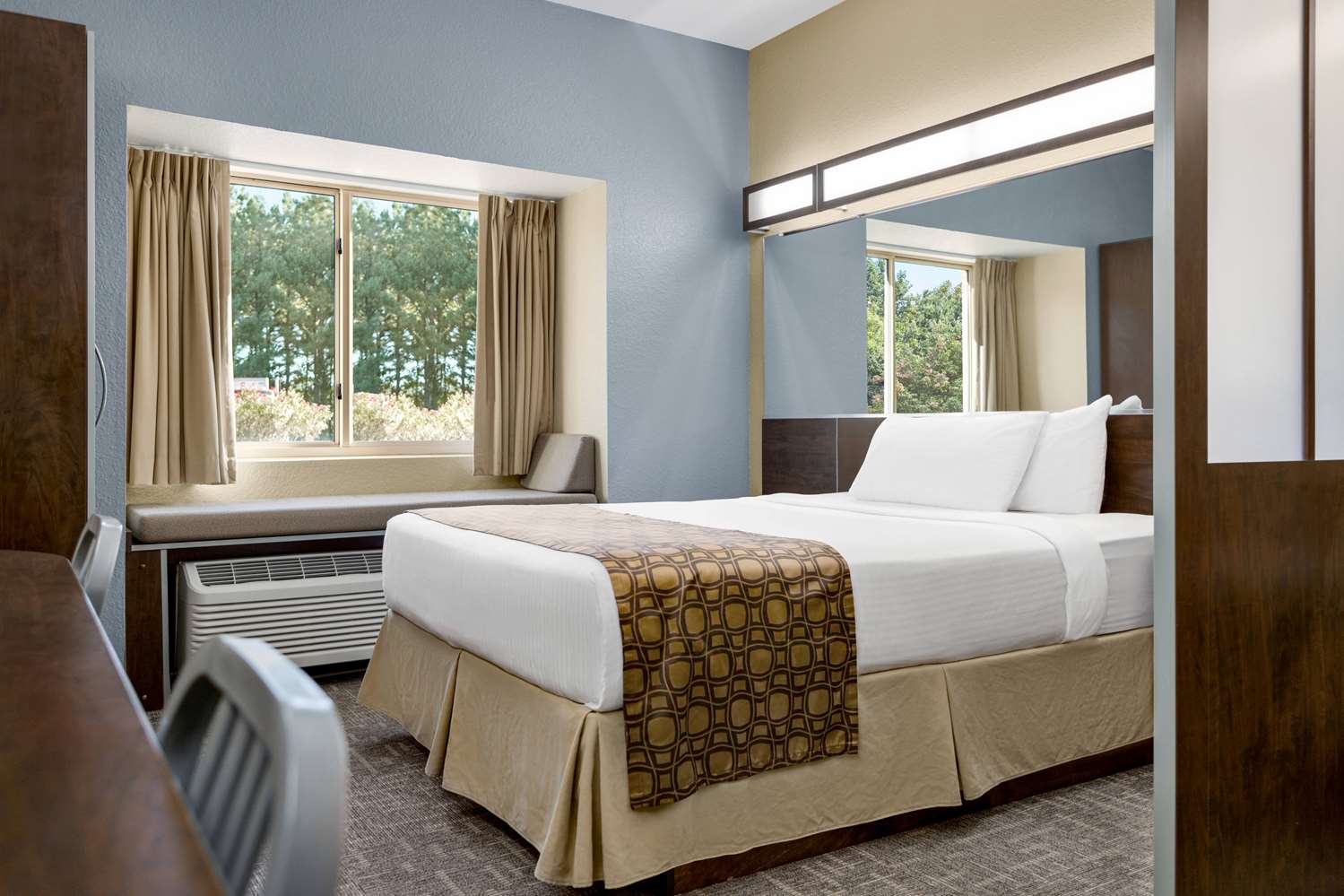 Microtel Inn & Suites by Wyndham Woodstock/Atlanta North 13/37