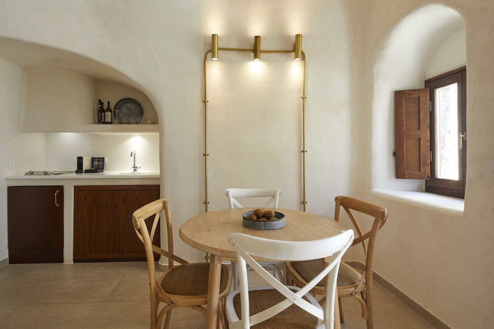 Winery Hotel 1870 37/50