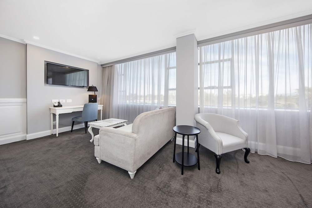 Canberra Rex Hotel 34/67
