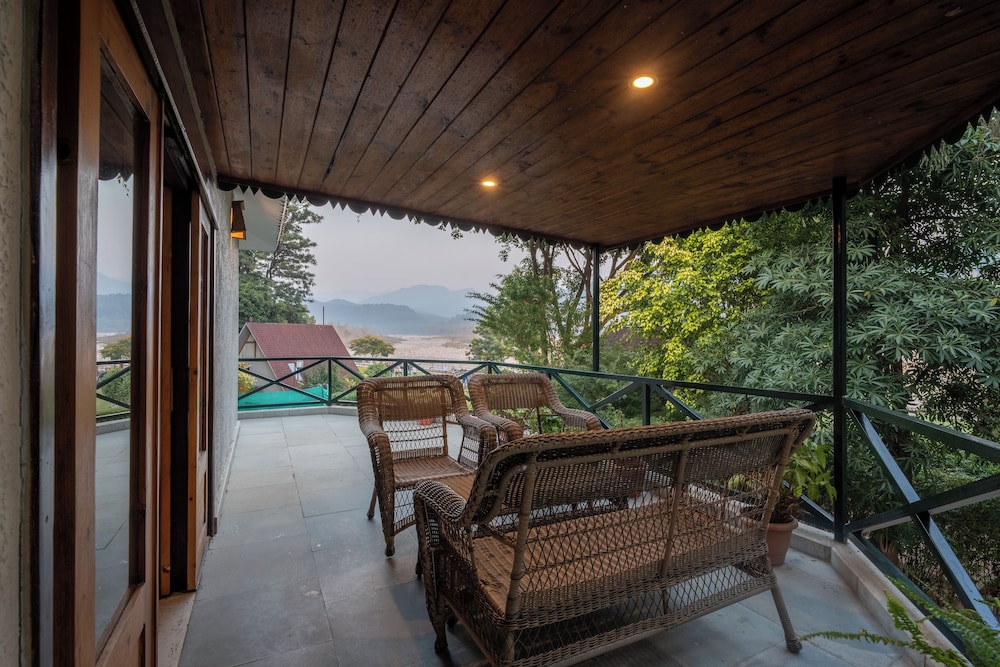 Tarangi Spa 25/47