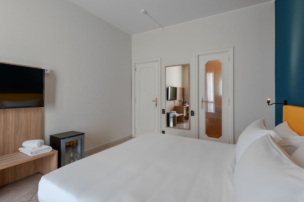 Hotel Riva 9/27