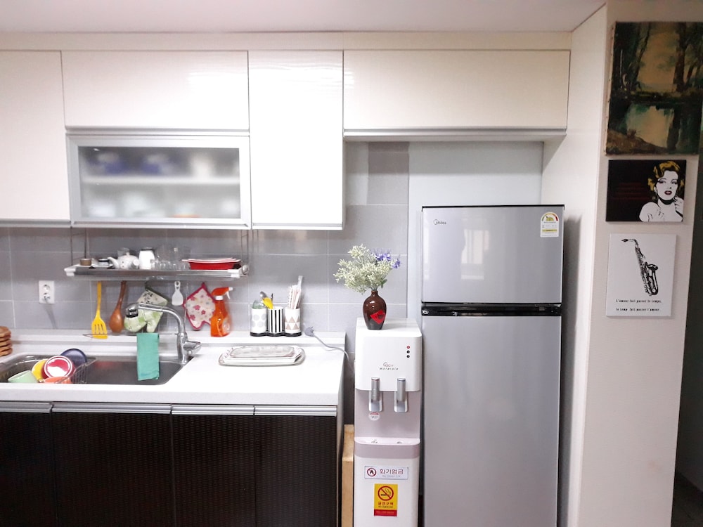 Work Life Balance Guesthouse - Hostel 6/36