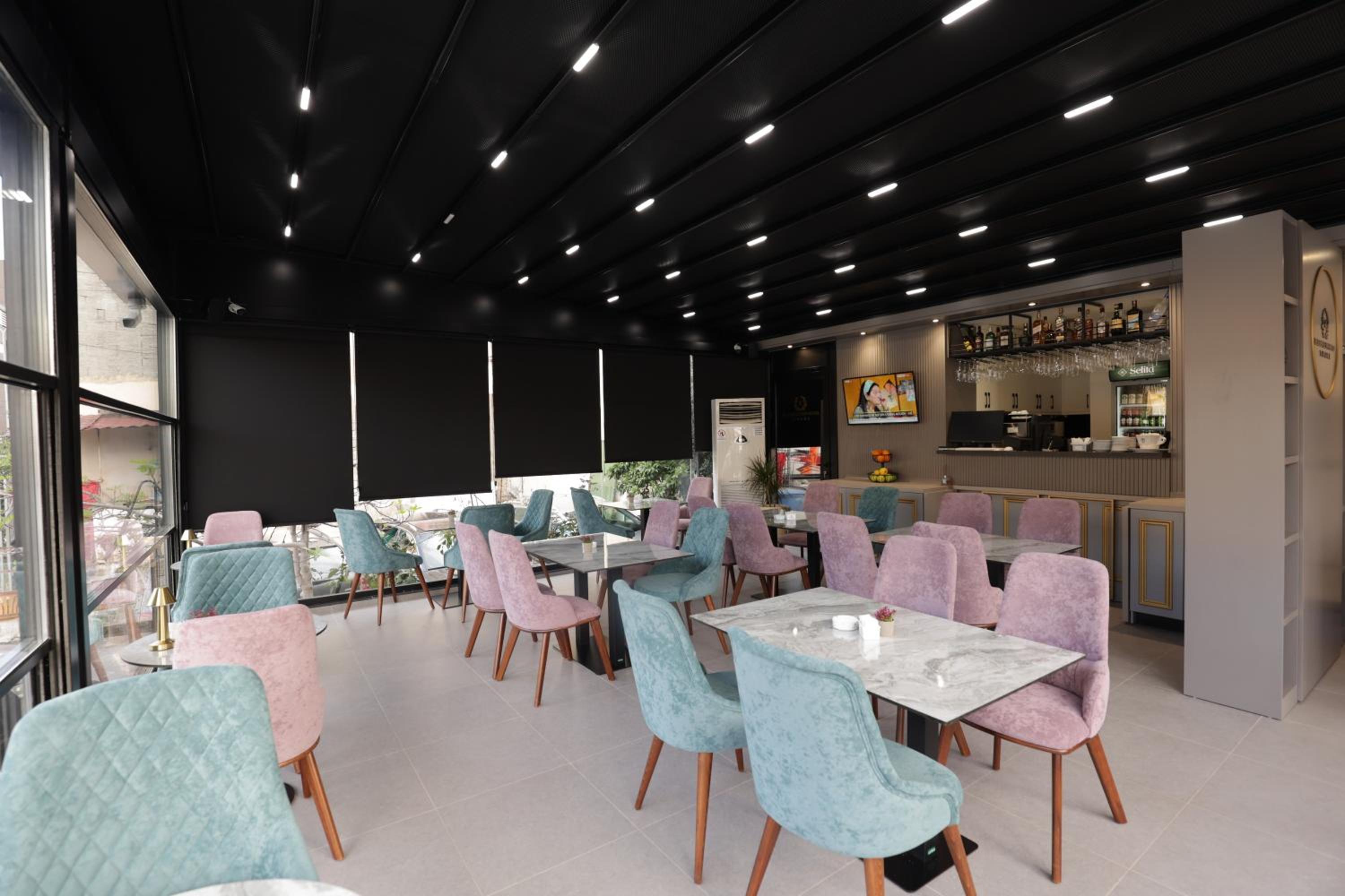 Residence Inn Tirana 23/28