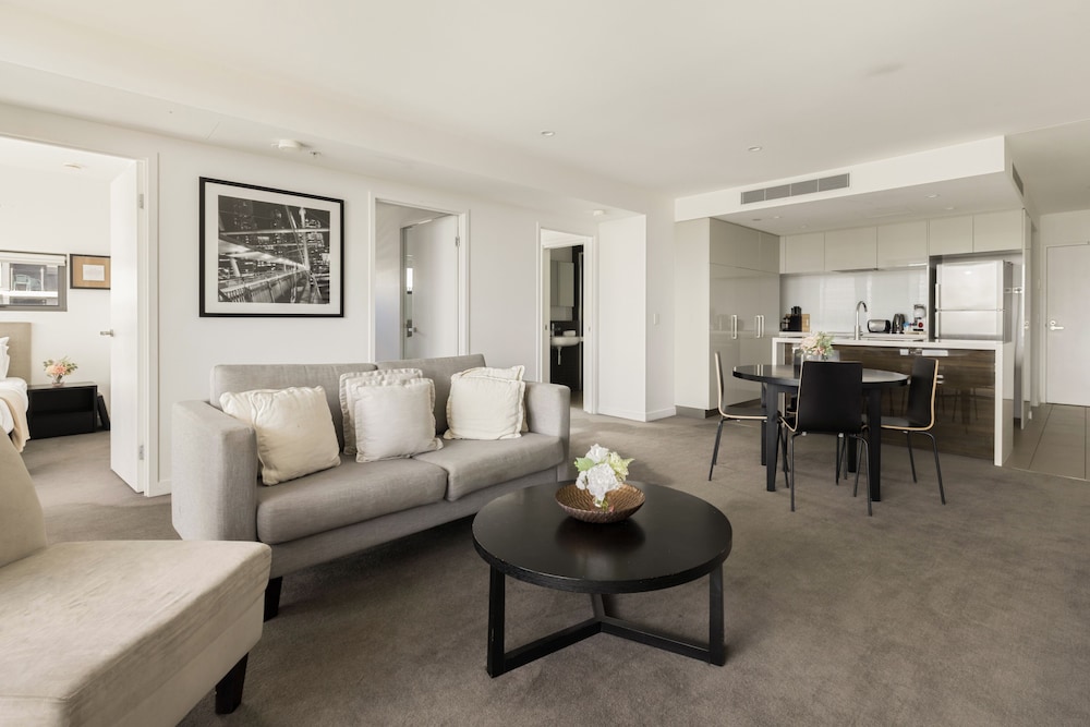 The Milton Brisbane 30/50