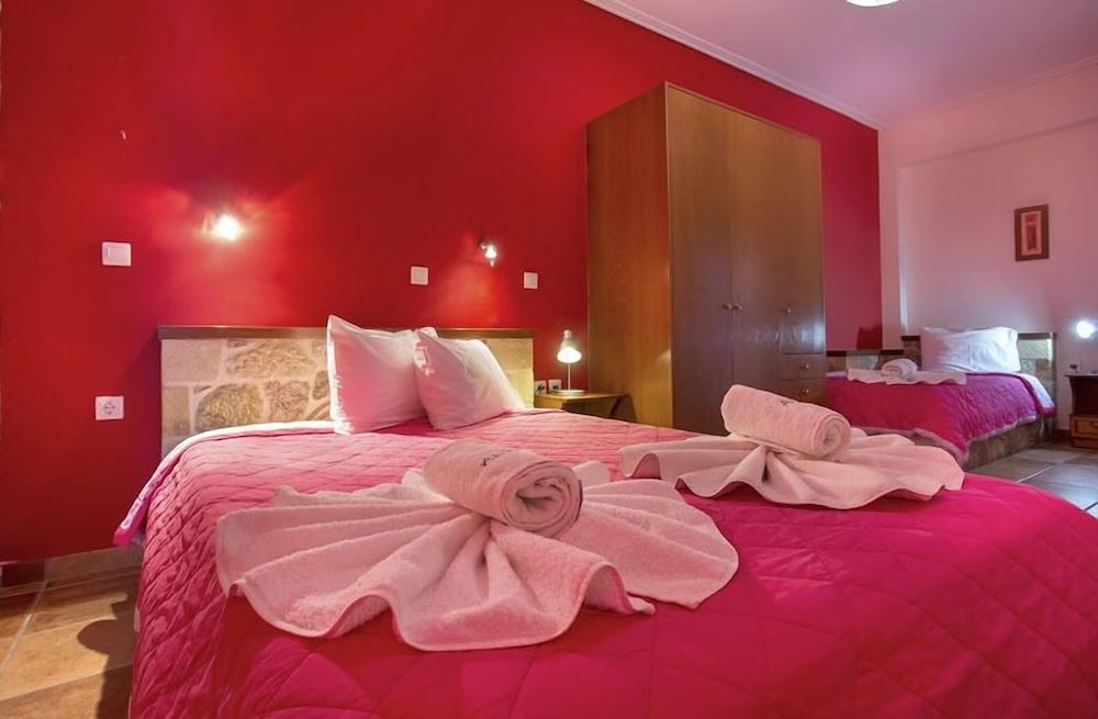 Aktaion Hotel 13/50