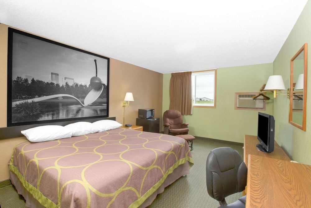 Worthington Inn Worthington, MN 4/20