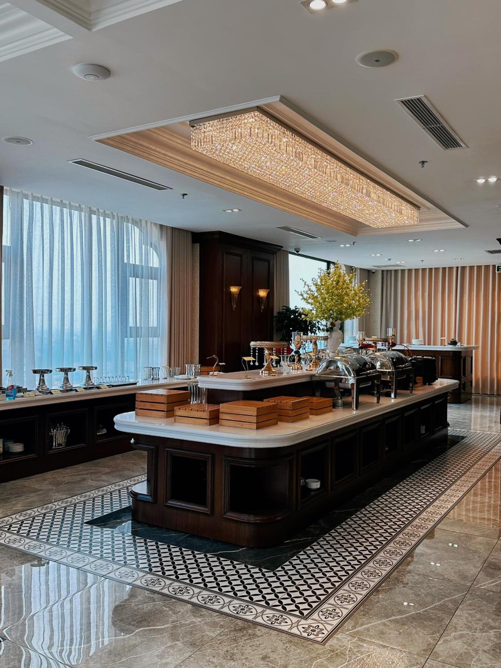 Kinh Bac Palace Hotel 12/29