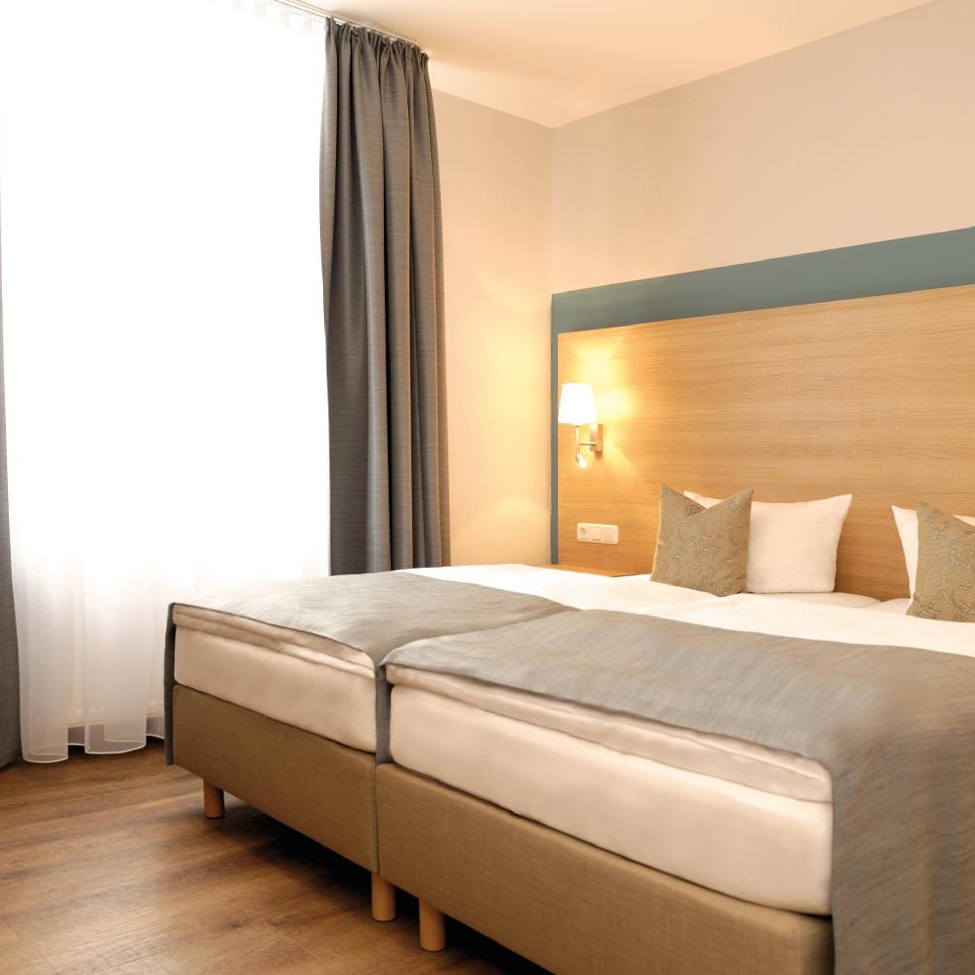 Hotel & Gasthaus Das Röhrl 12/50