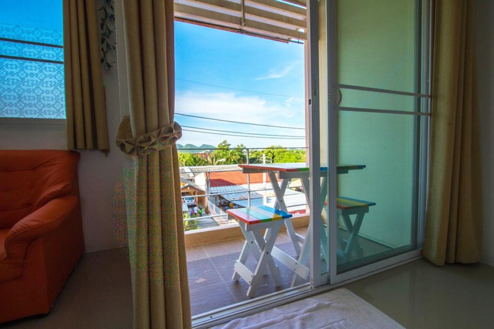 Lotus Suite Hua Hin 35/68