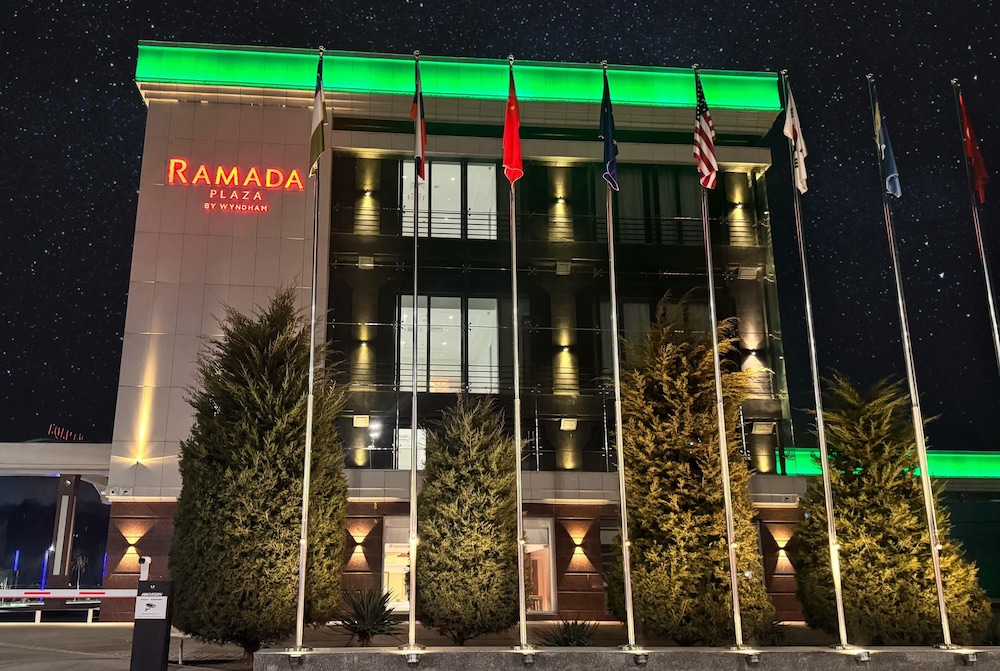 Ramada Plaza by Wyndham Tashkent Airport 6/70