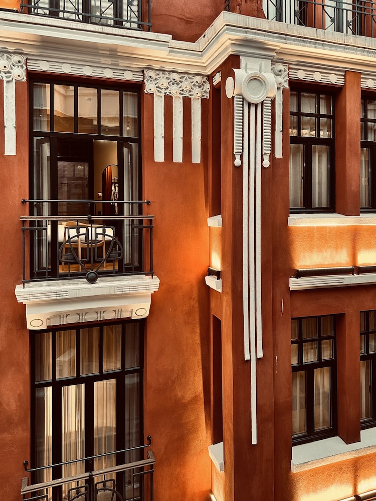 RUZ Hotels Tunel 5/48