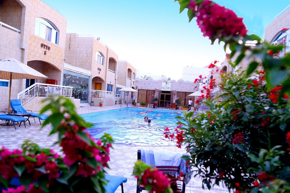 Verona Resort 40/49