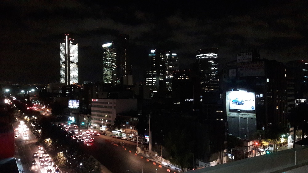 Hotel Block Suites 5/69