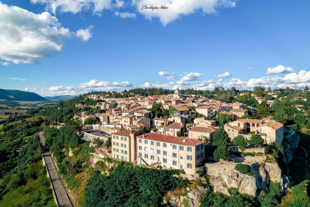 GRAND GITE HOTEL LE NESK 2/65