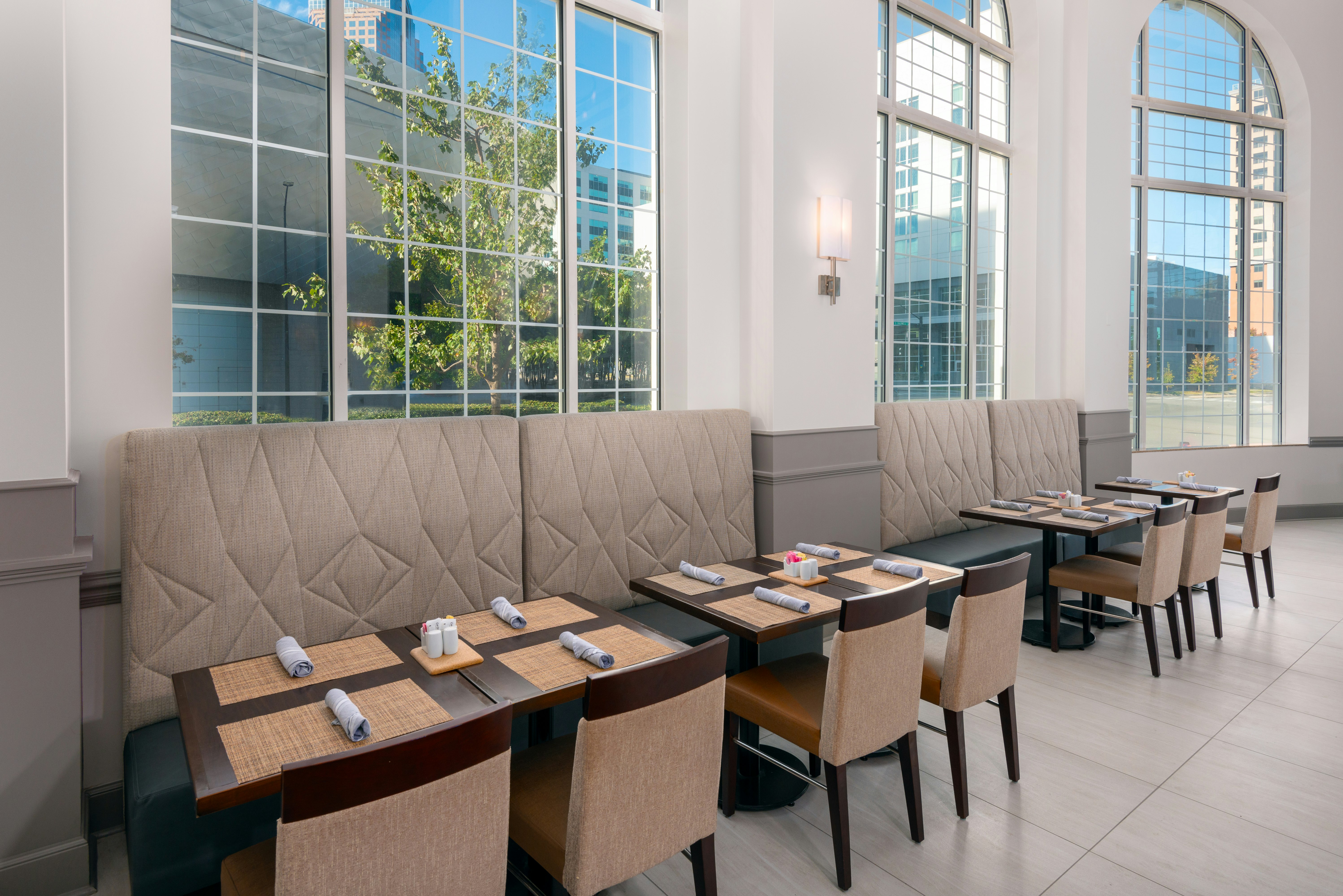 Hilton Garden Inn Charlotte - Uptown 39/58