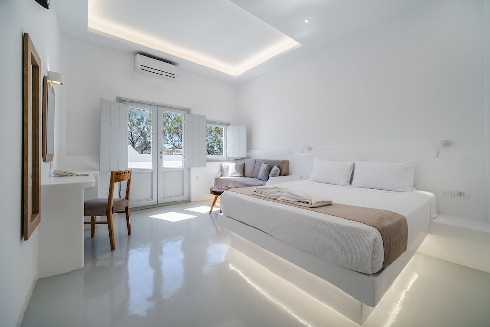 Serenita Luxury Suites 13/71