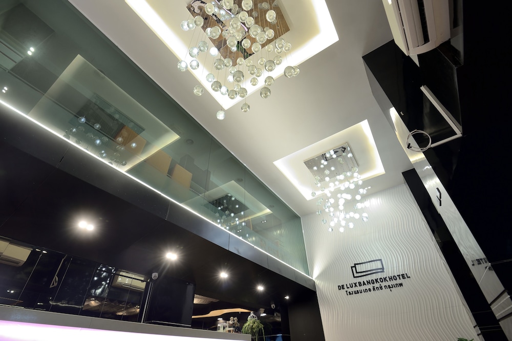 De Lux Bangkok Hotel 14/52