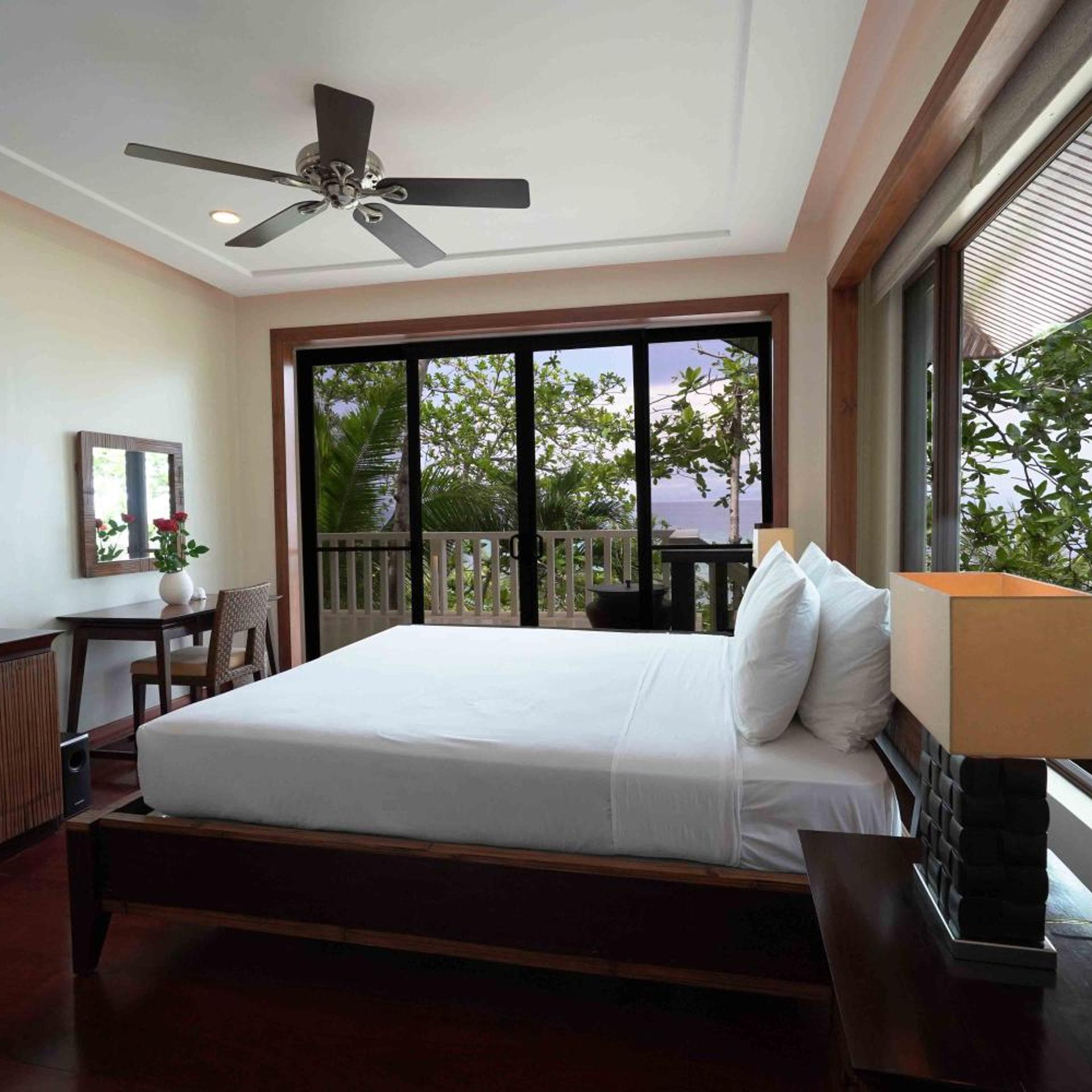 El Mar Resort 8/35