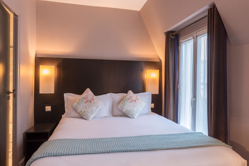 Best Western Premier The Blake Paris Gare Saint Lazare 8/44