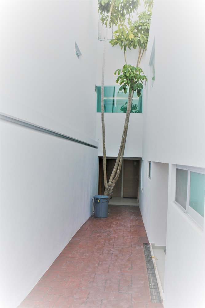 Suites Victoria Hotel 2/44