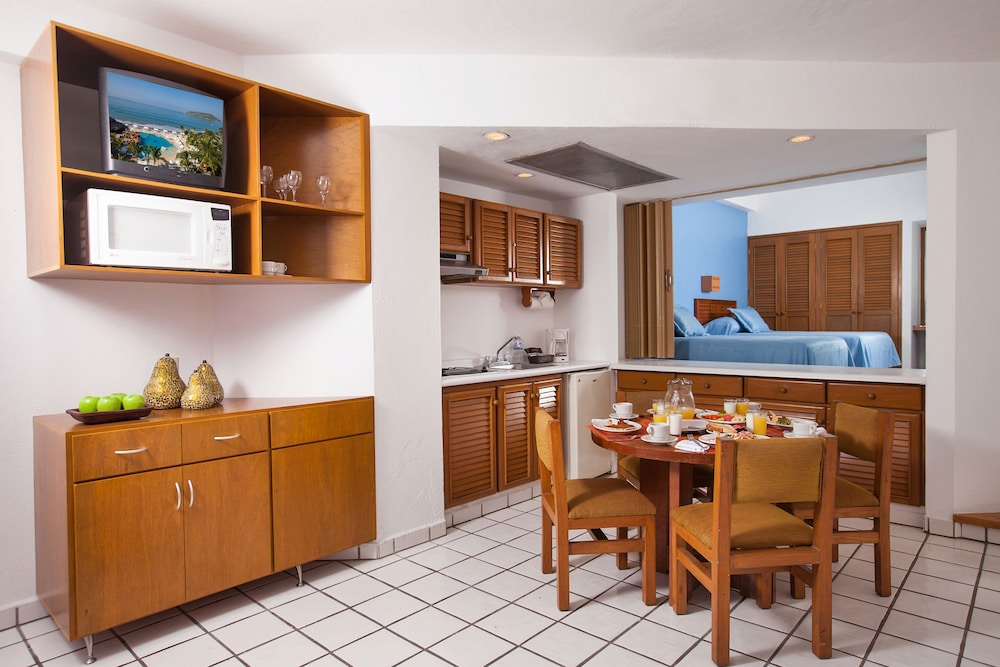 Costa De Oro Beach Hotel 26/50