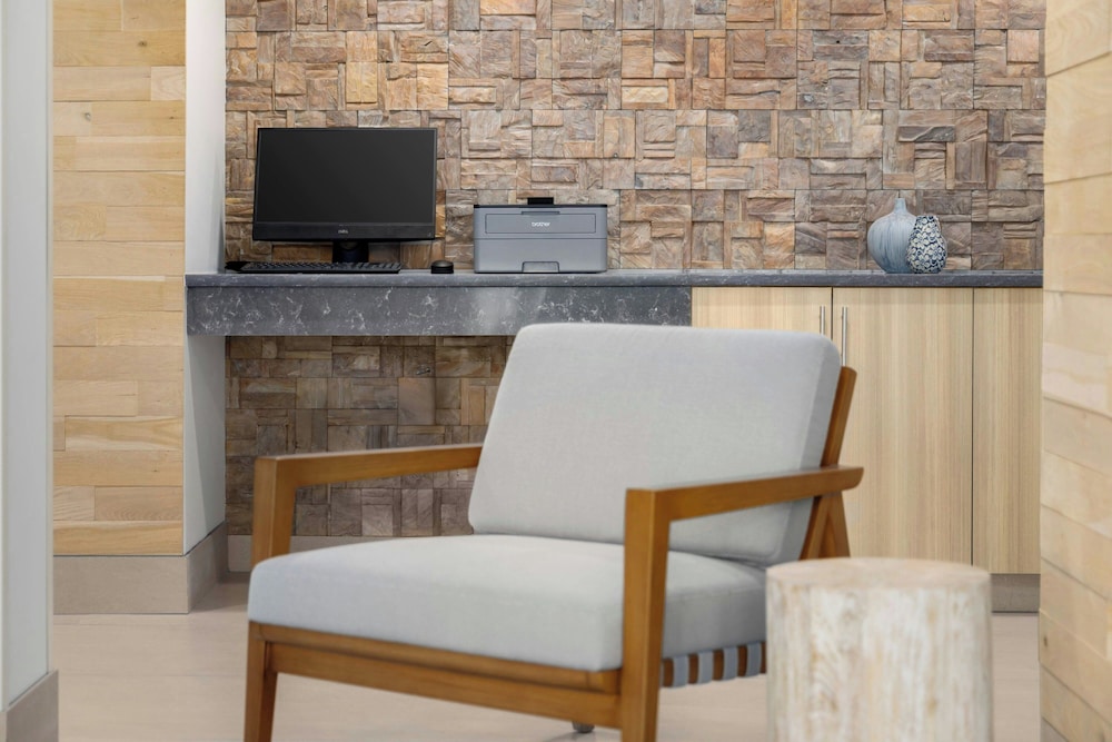 Residence Inn By Marriott Navarre Waterfront 35/43