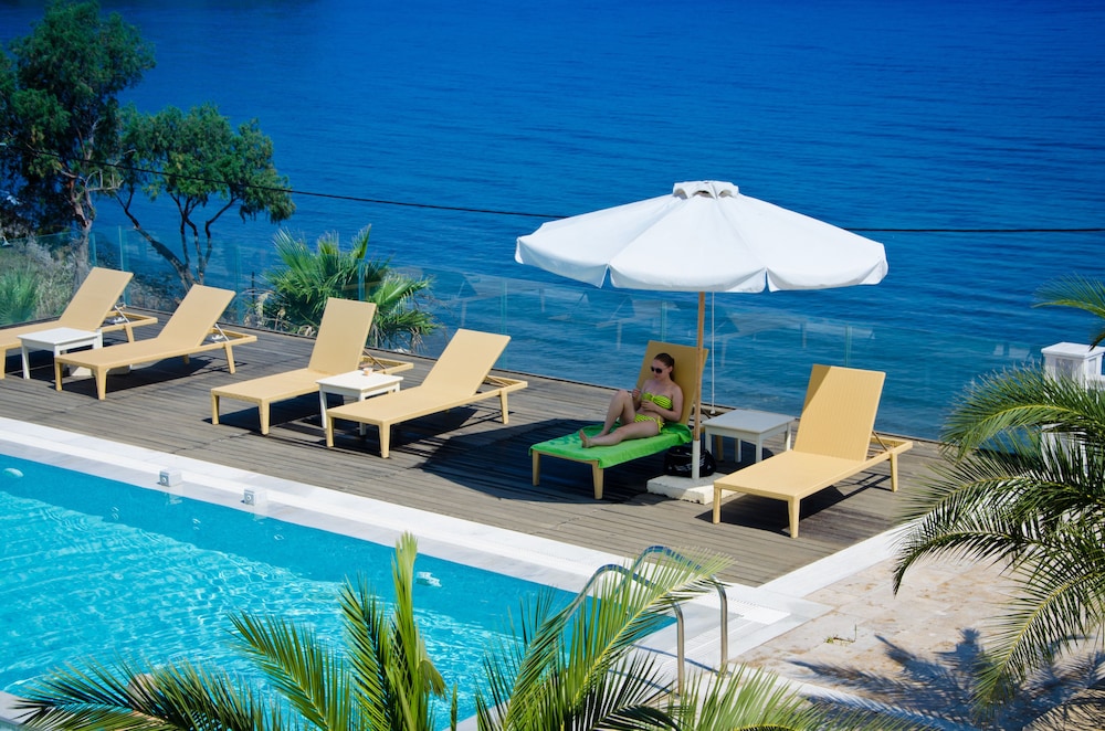 Viva Mare Hotel 6/63