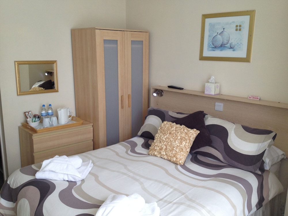 The Beverley Hotel 17/49