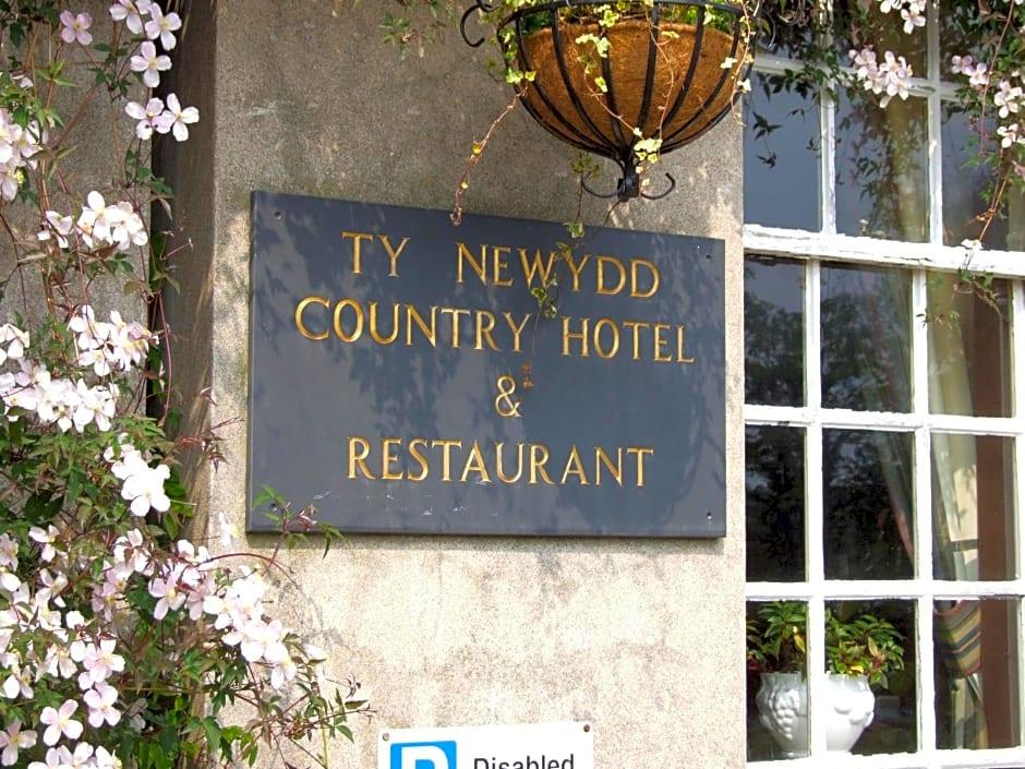 Ty Newydd Country Hotel 3/29