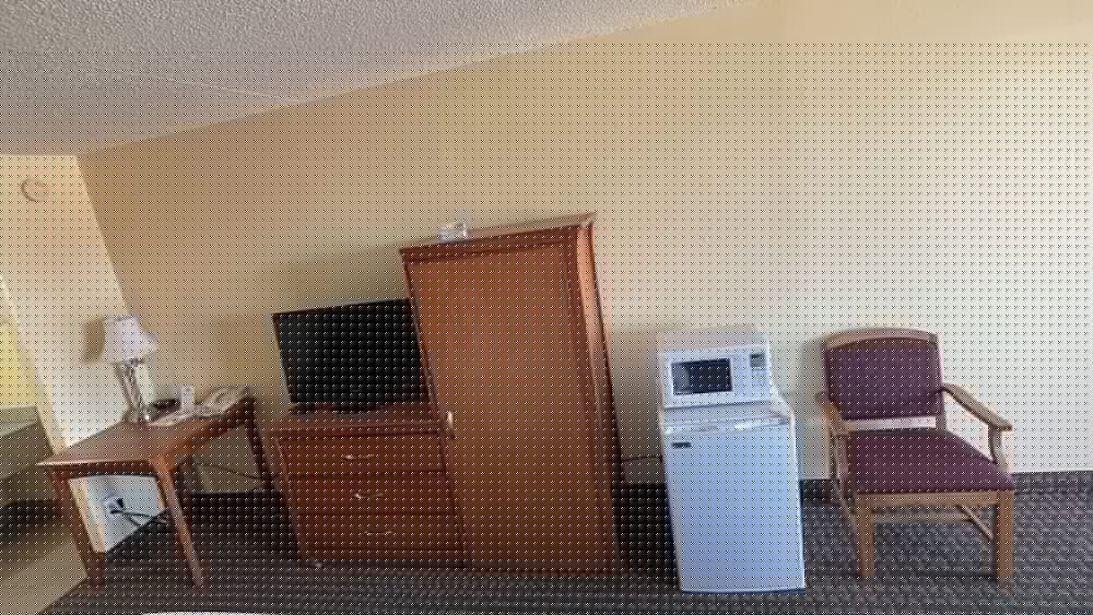 Days Inn by Wyndham Salina South 48/60
