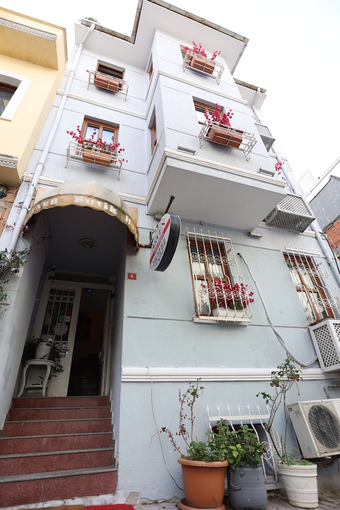 Arven Boutique Hotel 3/69