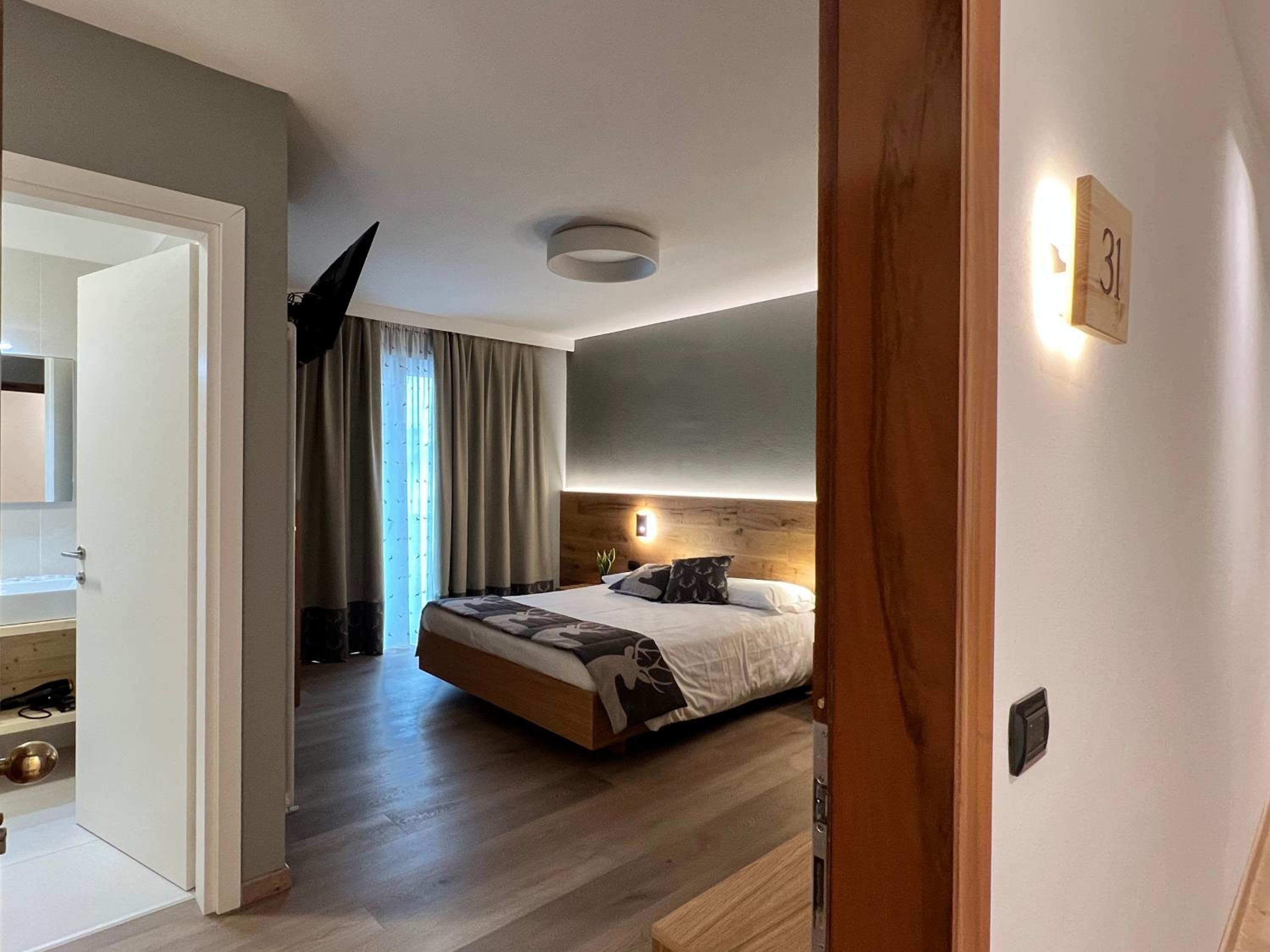 FAMILY HOTEL LA PERLA 15/53