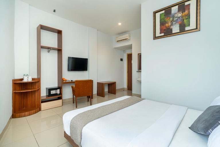 Life Hotel Pekanbaru City Center 8/11