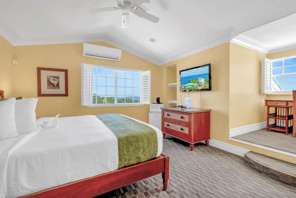 Deluxe, King Bed, Ocean View
