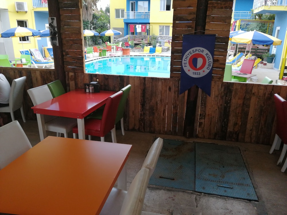 Dost Hotel 12/22