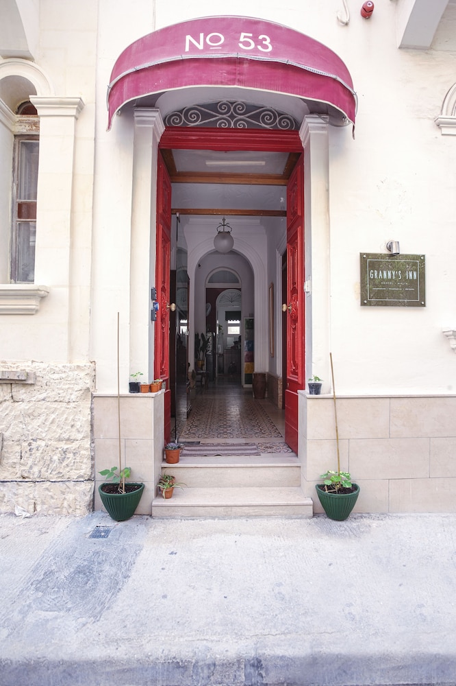 Granny's Inn - Hostel 3/50