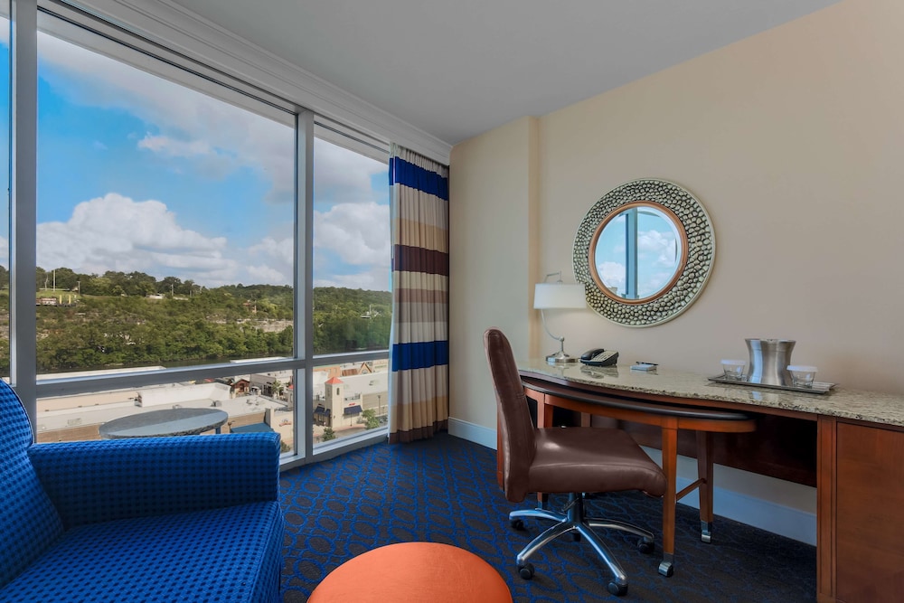 Hilton Branson Convention Center 61/77