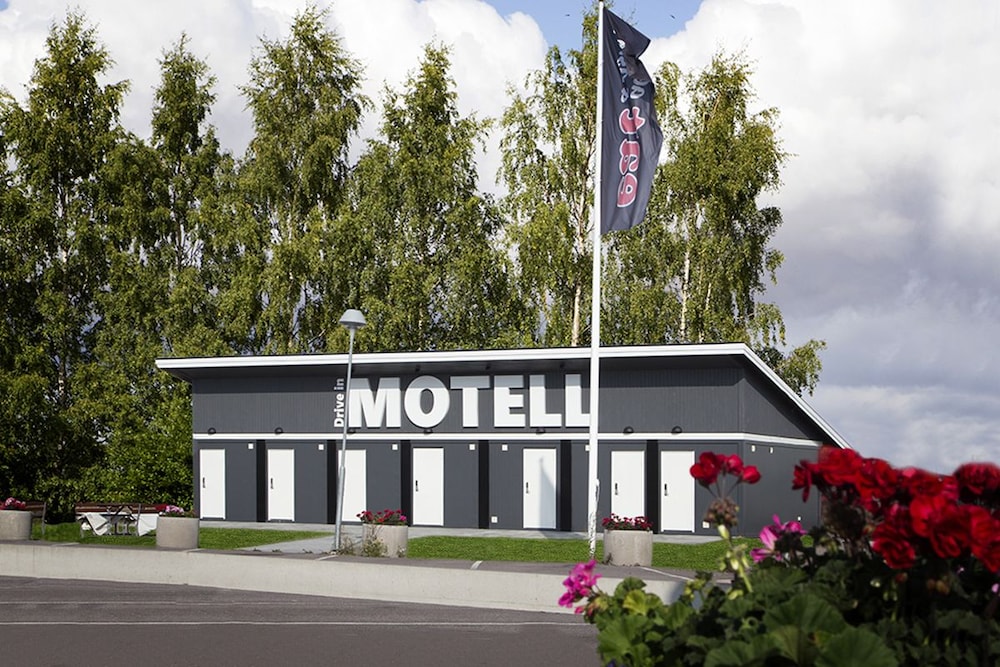 Drive-In Motell 3/16