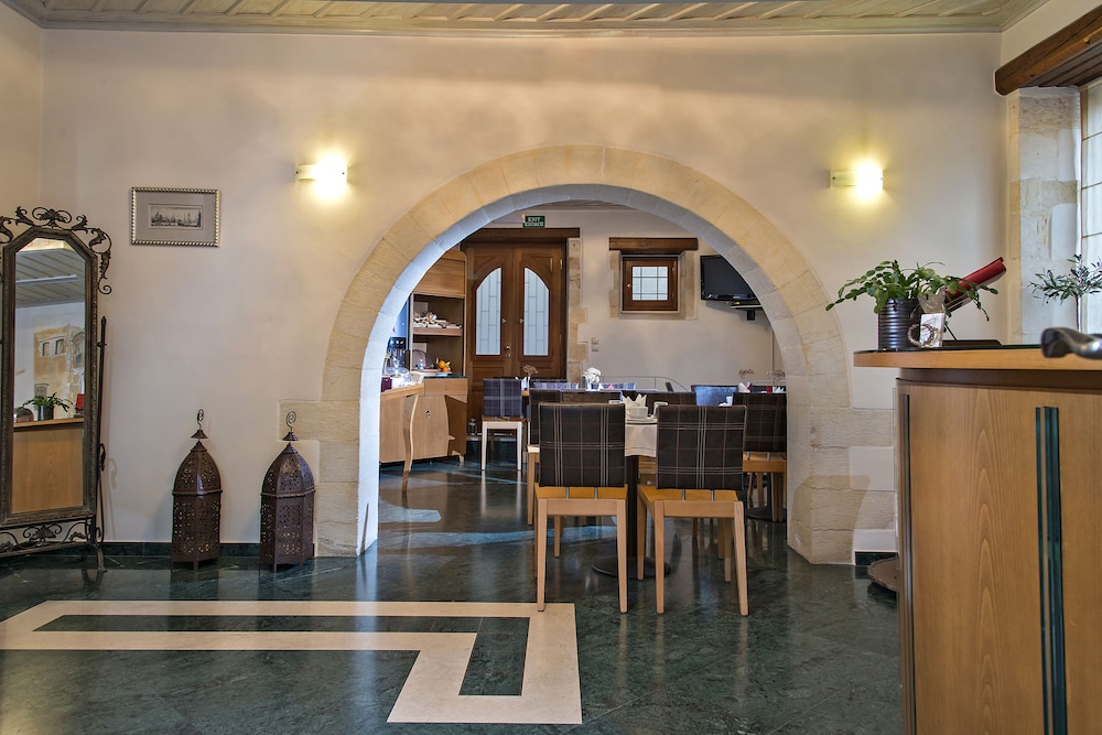 Hotel Ionas 55/61