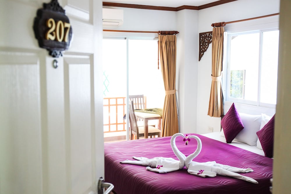 Hua Hin White Villa 46/68
