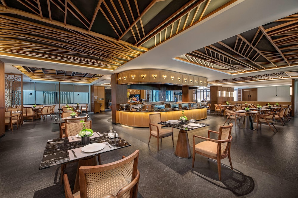 Wyndham Qingyuan Lianzhou Hot Spring Resort 16/24